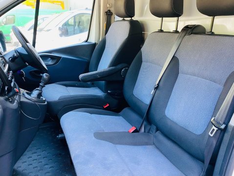 Vauxhall Vivaro 1.6 CDTi 2700 L1 H1 Euro 5 5dr 37