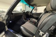 Mercedes-Benz SL Series 350 17