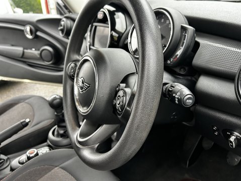 Mini Hatch COOPER CLASSIC 13