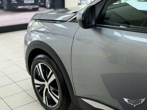 Peugeot 5008 1.2 PureTech Allure EAT Euro 6 (s/s) 5dr 10