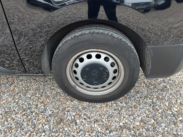 Toyota Proace MWB L2H1 Low Roof Active 2700 Air Con EURO 6 NO VA 16