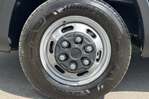 Iveco Daily 35C16HB Hi-Matic Cage Dropside with Tail Lift 28