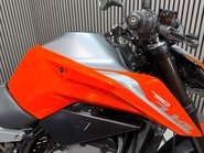 KTM Duke 2018 33K SPARES OR REPAIR PROJECT BIKE 790CC NAKED 25