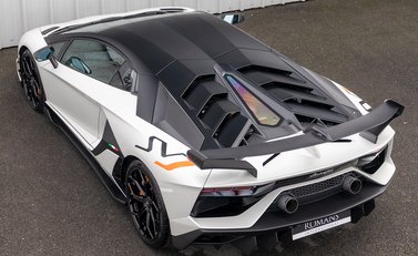Lamborghini Aventador SVJ LP 770-4 11