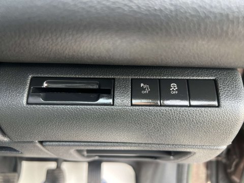 Peugeot 3008 1.6 3008 Active HDi 5dr 34