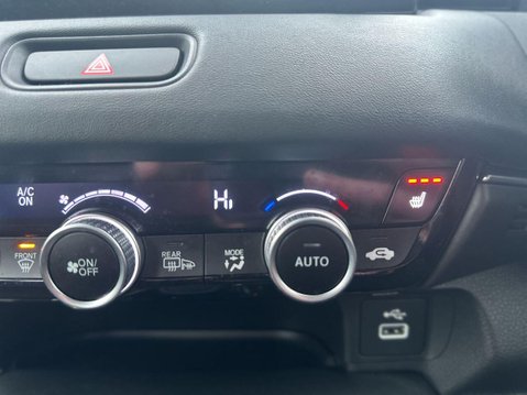 Honda HR-V 1.5 h i-MMD Advance SUV 5dr Petrol Hybrid CVT Euro 6 (s/s) (131 ps) 1 Owner 28