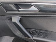 Volkswagen Tiguan SEL TDI BMT 4MOTION 18