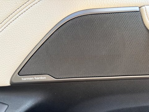 BMW 5 Series 520D M SPORT TOURING MHEV 22