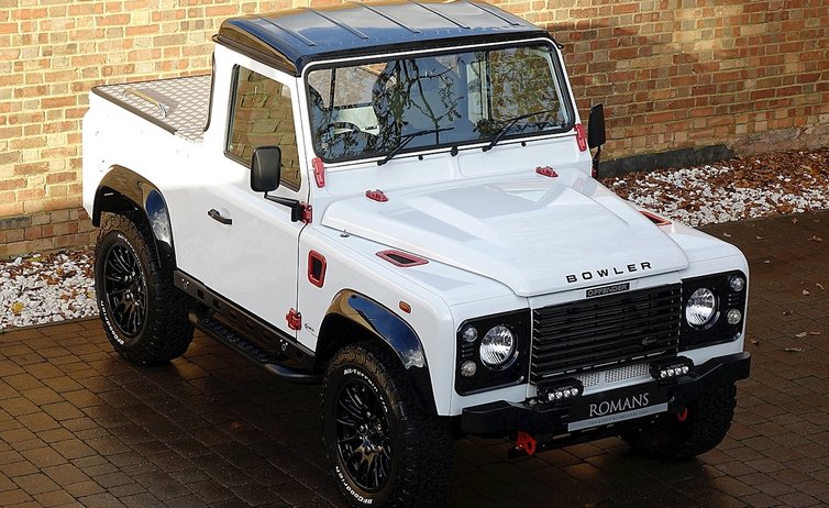 Used Land Rover Defender 90 Bowler Edition for sale | Fuji White