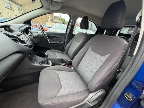Ford Ka+ ZETEC 13