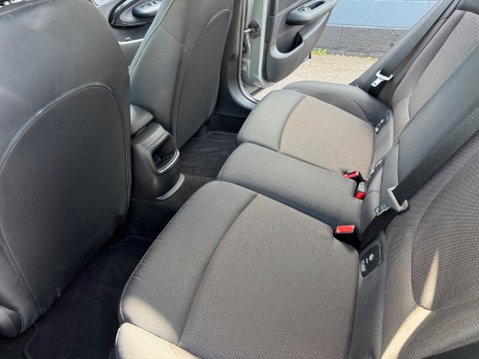 Mini Clubman COOPER BLACK 48