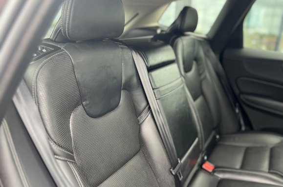 Volvo XC60 D5 POWERPULSE INSCRIPTION AWD AUTO 28