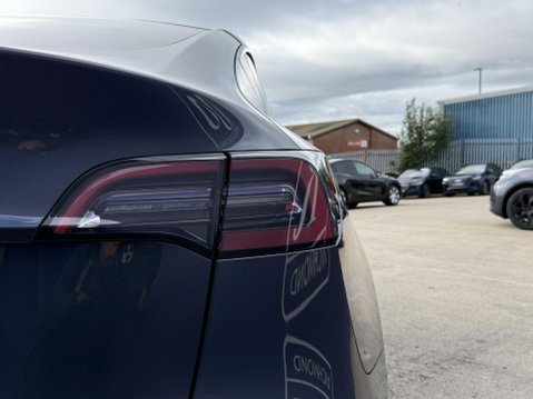 Tesla Model Y SUV 5dr Electric Auto RWD (346 ps) 19