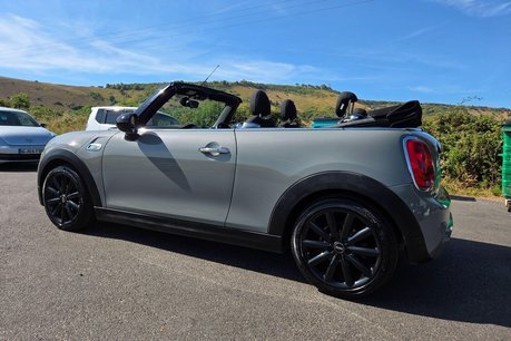 Mini Convertible 2.0 Cooper S Euro 6 (s/s) 2dr 2
