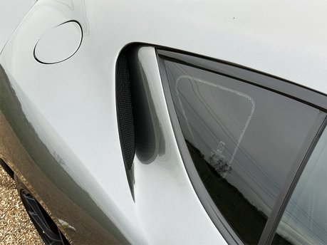 Ferrari 812 Superfast 35