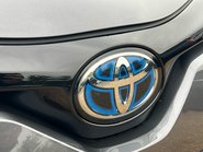 Toyota C-HR DESIGN 15