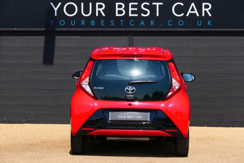 Toyota Aygo 1.0 Aygo X-Play TSS VVT-i 5dr 15
