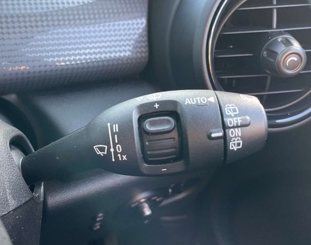 Mini Hatch 1.5 Cooper Classic 3dr 44