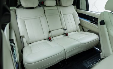 Land Rover Range Rover D350 AUTOBIOGRAPHY LWB 16