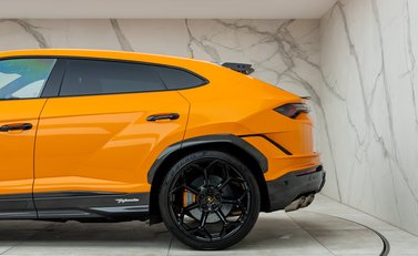 Lamborghini Urus Performante 50
