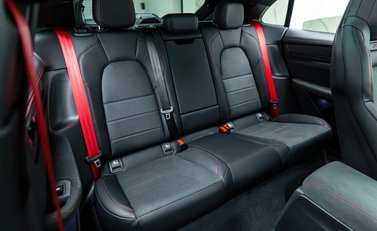 Porsche Macan GTS Electric 15
