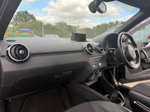 Audi A1 1.4 TFSI S line Style Edition Euro 5 (s/s) 3dr 17