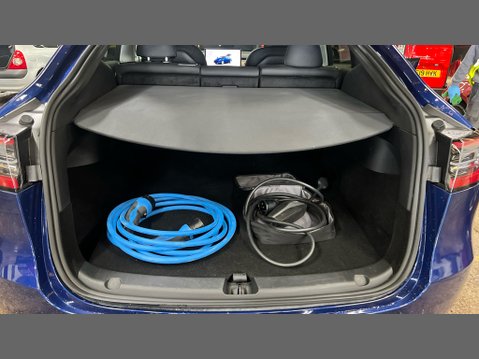 Tesla Model Y SUV 5dr Electric Auto RWD (346 ps) 9