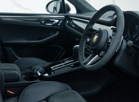 Porsche Macan GTS 13