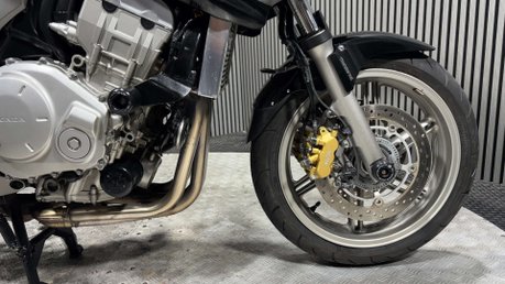 Honda CB 2010 ONLY 30K FUEL EXHAUSTS FULL LUGGAGE 1000CC TOURER 19