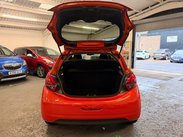 Peugeot 208 1.2 PureTech Allure Premium Euro 6 5dr 30