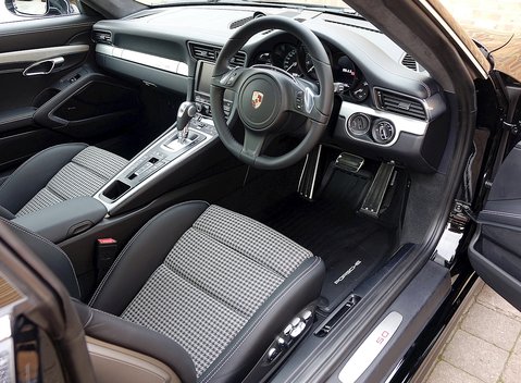 Porsche 911 50th Anniversary Edition 15