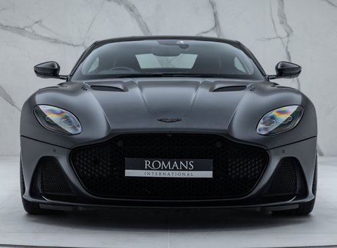 Aston Martin DBS Superleggera 7
