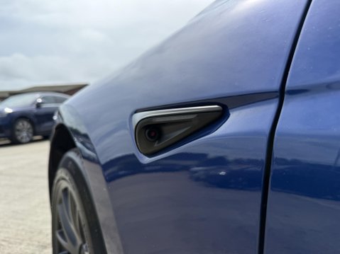 Tesla Model 3 (Dual Motor) Long Range Saloon 4dr Electric Auto 4WDE (306 ps) 46