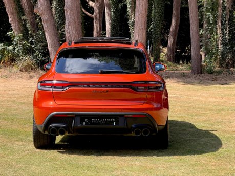 Porsche Macan S PDK 22