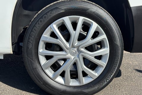 Citroen Berlingo 950 Enterprise XL 102 ps BlueHdi Panel Van 32