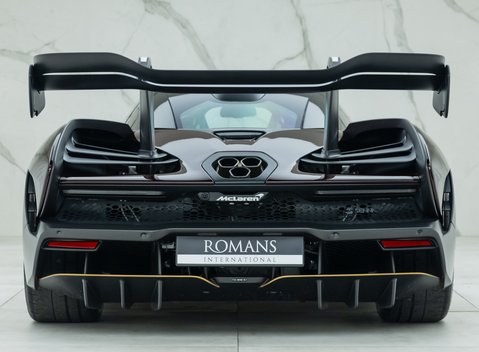 McLaren Senna 12