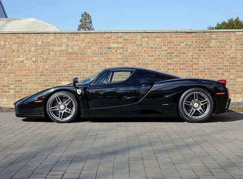 Ferrari Enzo 27