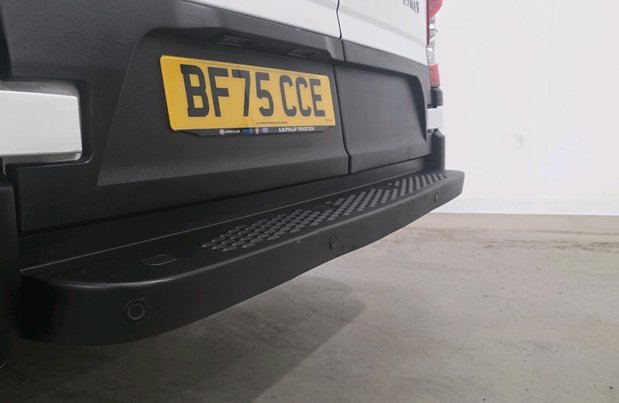 Iveco Daily Daily 35C14 Diesel 2.3 High Roof Business Van 4100L WB Hi-Matic