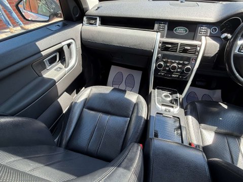 Land Rover Discovery Sport 2.0 TD4 HSE Black SUV 5dr Diesel Auto 4WD Euro 6 (s/s) (180 ps) 47