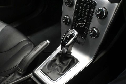 Volvo V40 1.5 V40 Inscription Edition T3 Auto 5dr 65