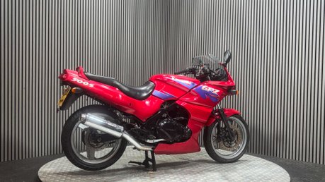 Kawasaki GPZ 1996 28K PROJECT BIKE SPARES OR REPAIR 500CC TWIN 2