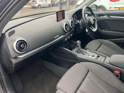 Audi A3 1.0 TFSI Sport Sportback S Tronic Euro 6 (s/s) 5dr 24