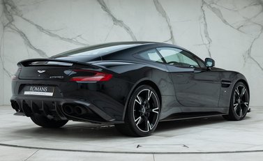 Aston Martin Vanquish S Ultimate 3