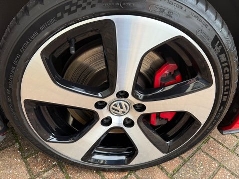 Volkswagen Golf 2.0 TSI BlueMotion Tech GTI Performance Euro 6 (s/s) 3dr 71