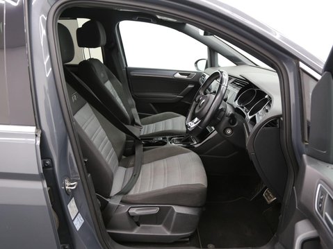Volkswagen Touran 1.5 TSI EVO R-Line DSG Euro 6 (s/s) 5dr 20