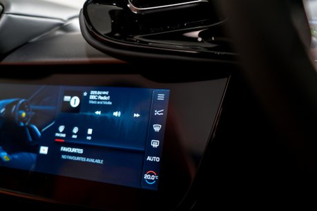 Ferrari 12 Cilindri SPIDER. £15K GLOSS BLACK EXTERIOR PACK. CARBON WHEEL & LEDs. LIFT. 48