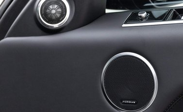 Land Rover Range Rover Sport HST 18