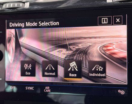 Volkswagen Golf 2.0 Golf R TSi 4WD 5dr 53