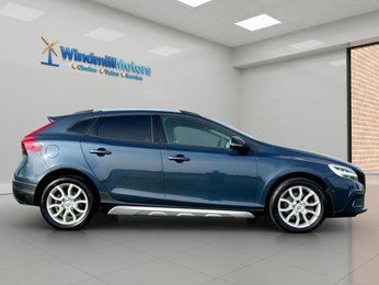 Volvo V40 2.0 T3 Nav Plus Euro 6 (s/s) 5dr