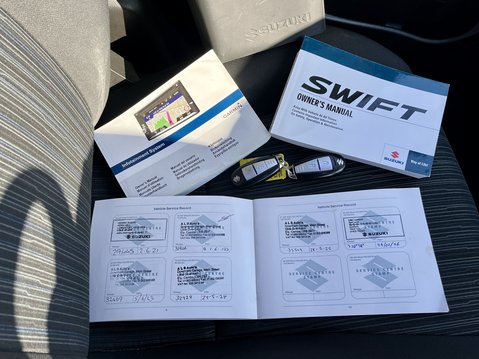 Suzuki Swift 1.2 SZ4 [Nav] 5dr Auto 33